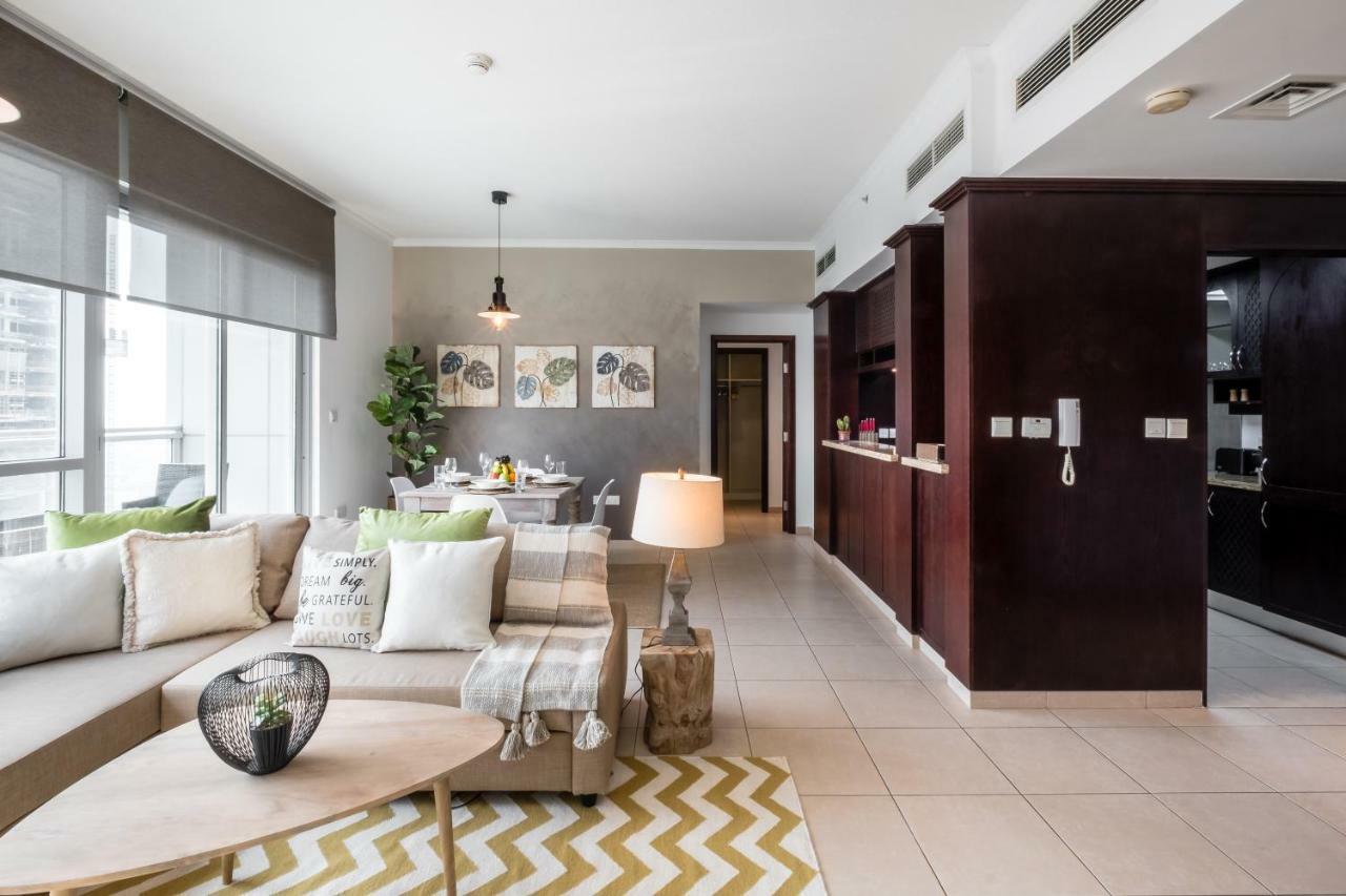 Maison Privee - Exclusive Apt With Burj Khalifa Next Door Dubai Exterior photo